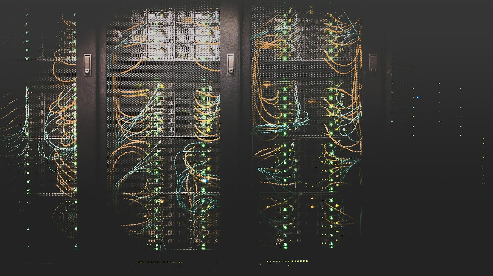 液冷计算集群解锁气候模型